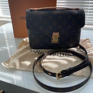 ‼️SOLD‼️Authentic Louis Vuitton Metis monogram